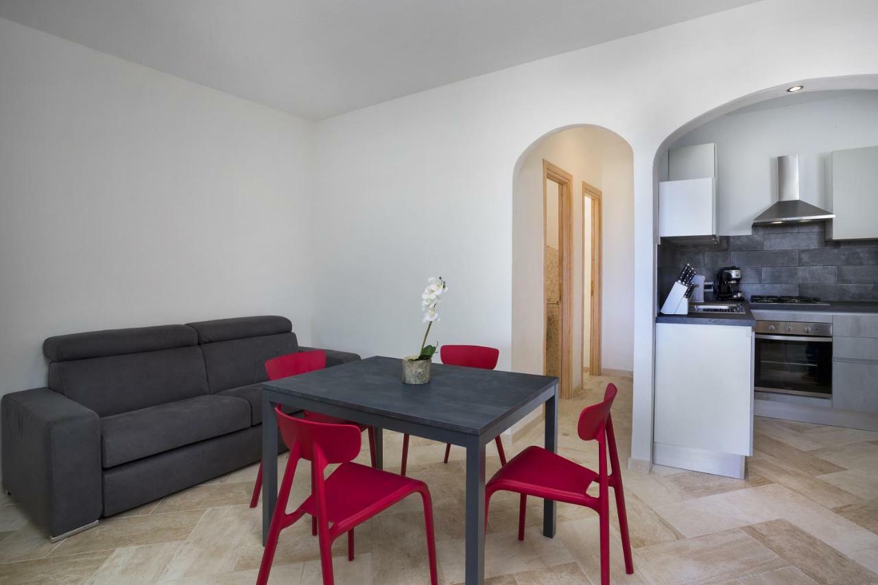 Le Maree Apartments Cannigione Eksteriør billede